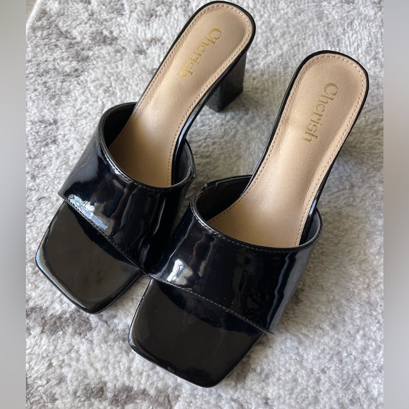 Black Block Heels - Picture 2 of 9